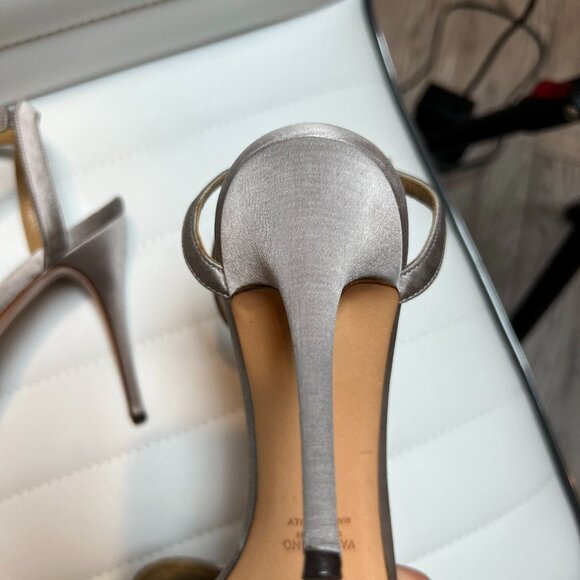 VALENTINO GARAVANI high heels in gray shiny fabric. Size 9.5 - Picture 8 of 9